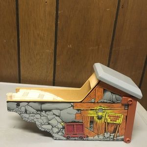 Thomas and friends wood tunnel